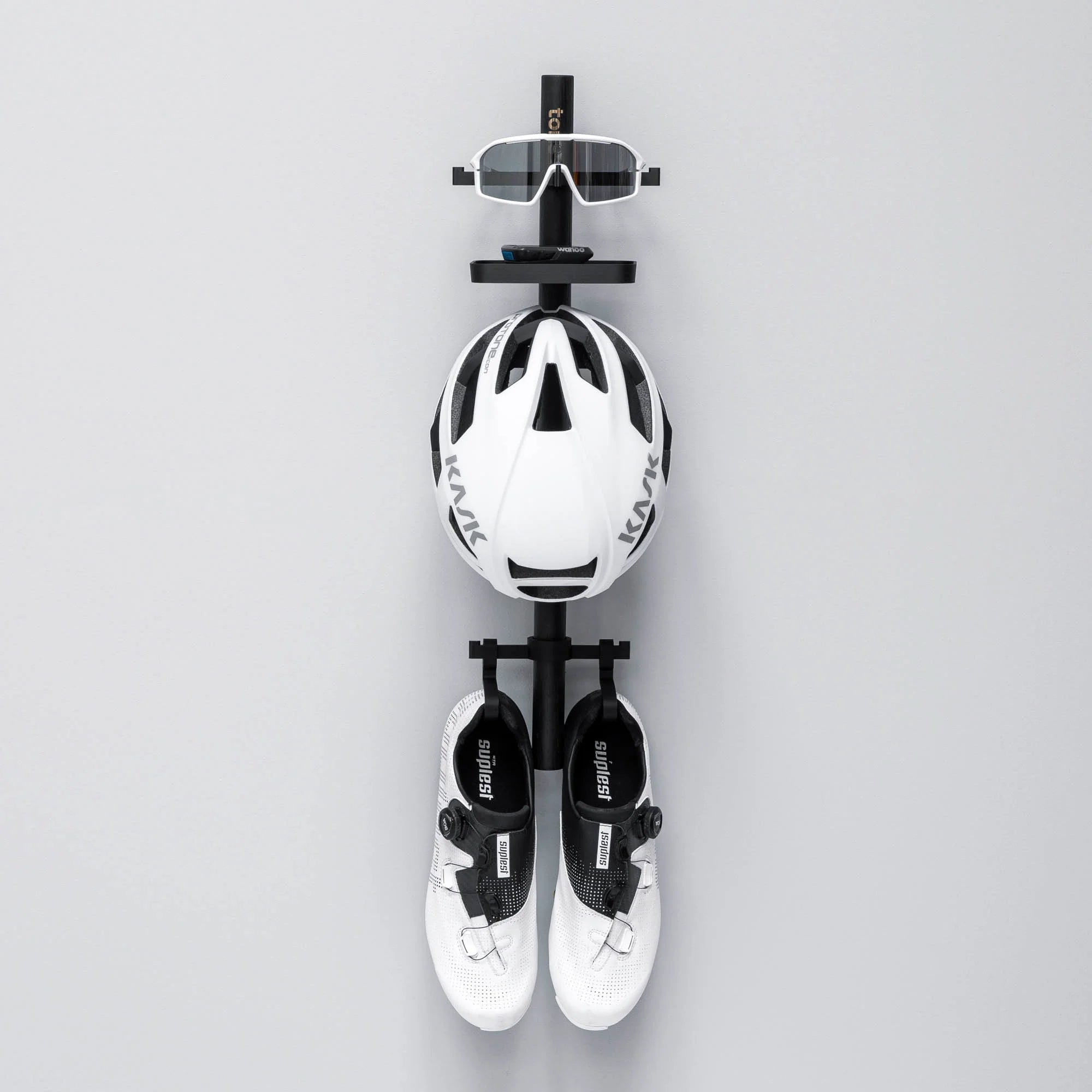 Tons Studio Rack B - Shoes + Glasses + Helmet + Tray