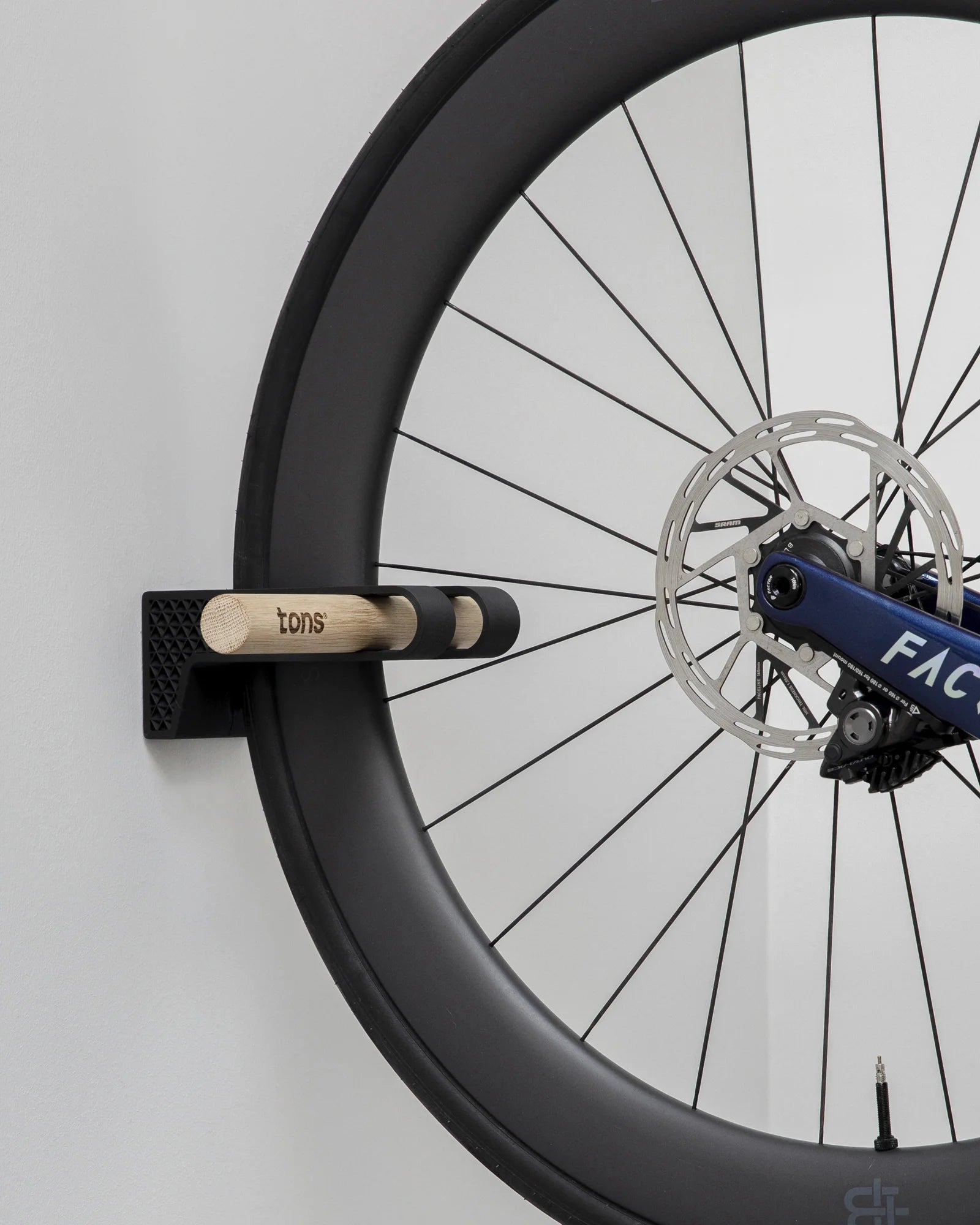 Tons Wall Mount  | Vertical - Road