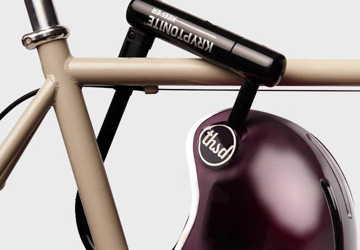 Thousand Heritage 2.0 Hjelm Chic - a - Cherry Cola